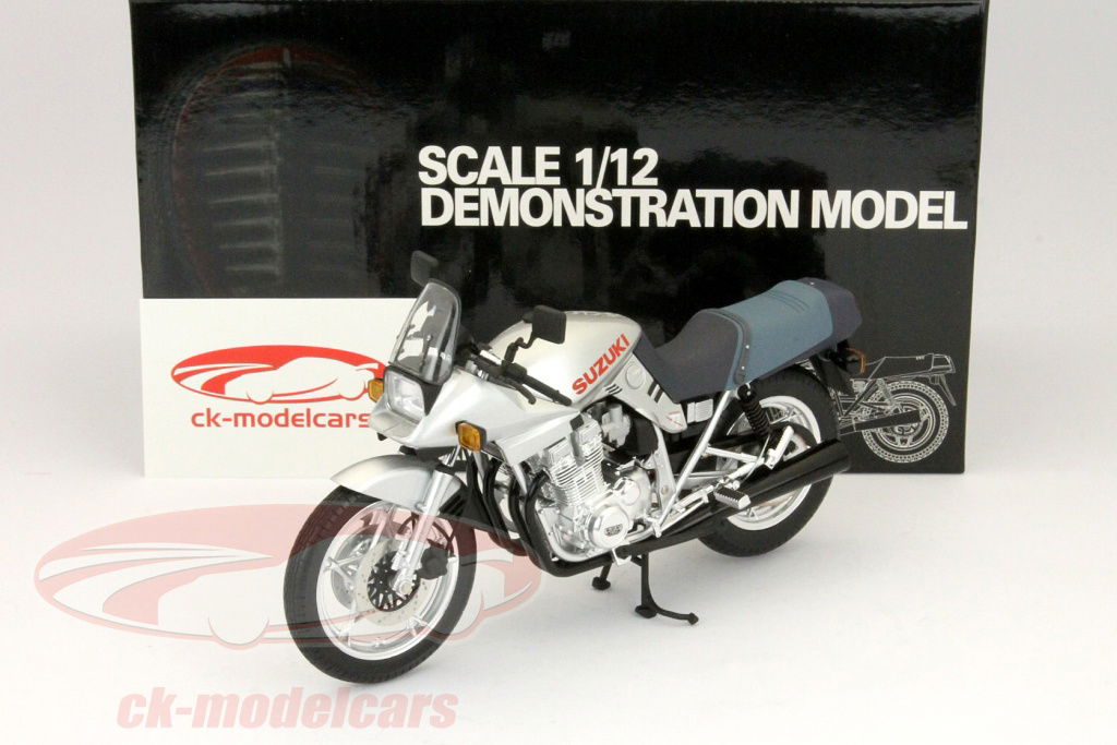Hot Works 1:12 Suzuki Katana GSX 1100 Year 1990 silver