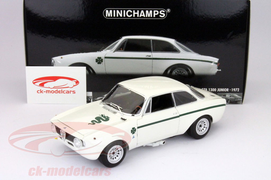 PMA製 アルファロメオ GTA 1300ジュニア 1972 1:18 Minichamps 1:18 Alfa Romeo GTA 1300 Junior year 1972 white