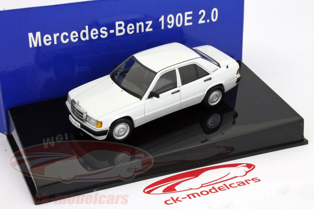 AUTOart 1:43 Mercedes Benz 190E 2.0 white 56131 model car 56131