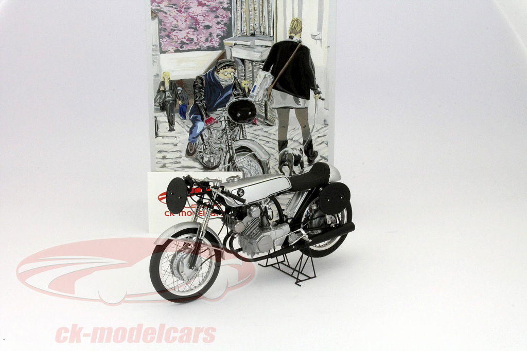 EBBRO Honda CR93 Racing 1/10スケール Amazon | エブロ 1/10 ホンダ CR93 レーシング 完成品