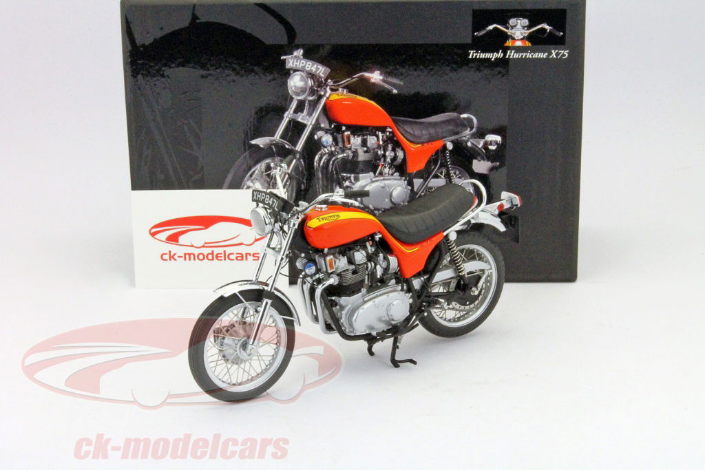 Minichamps 1:12 Triumph Hurricane X75 Baujahr 1973 rot 122133600