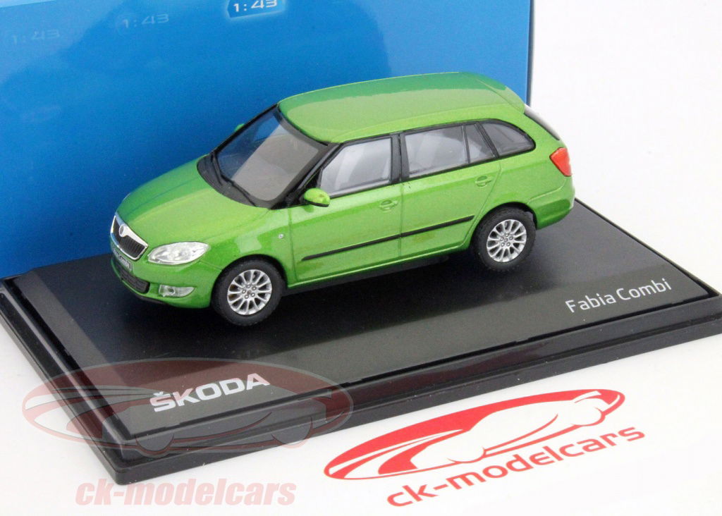 Škoda Fabia ② ミニカーセット 1/72 Skoda Fabia II /tangerine orange metallic/