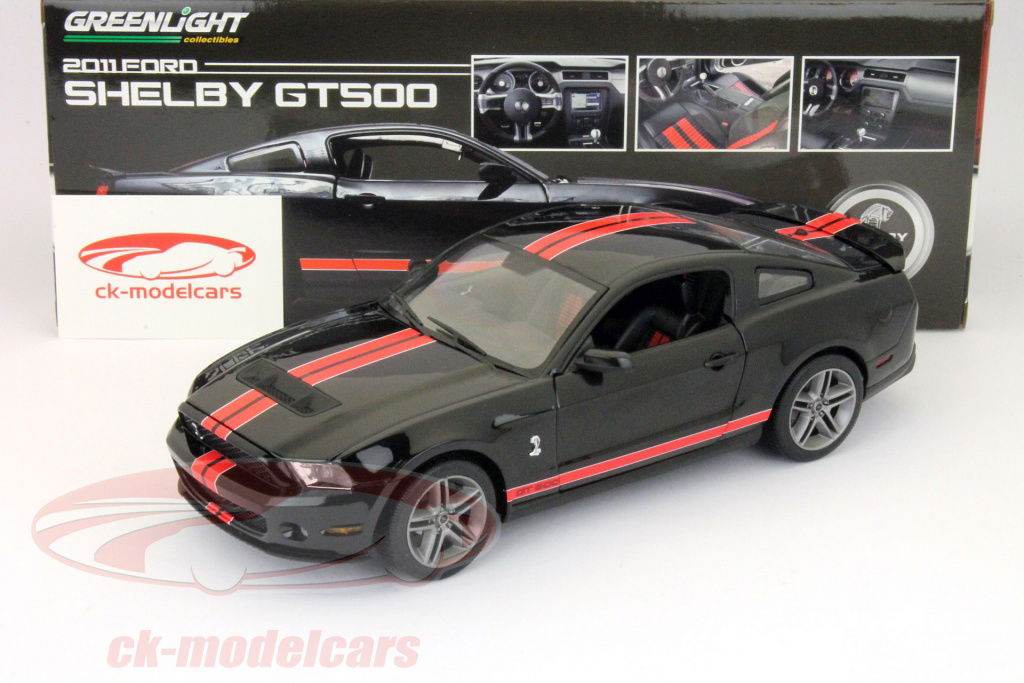 Greenlight 1:18 2010年に建てフォードシェルビーGT500、赤の