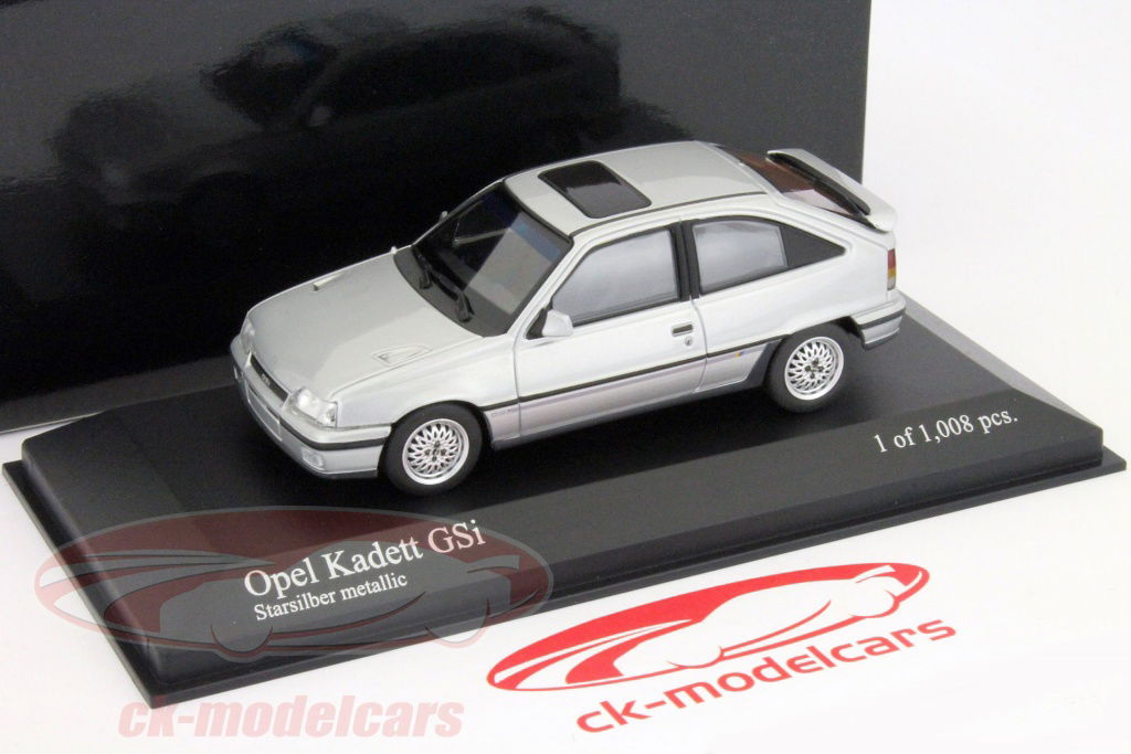 Minichamps 1:43 Opel Kadett GSi 1989 silver metallic