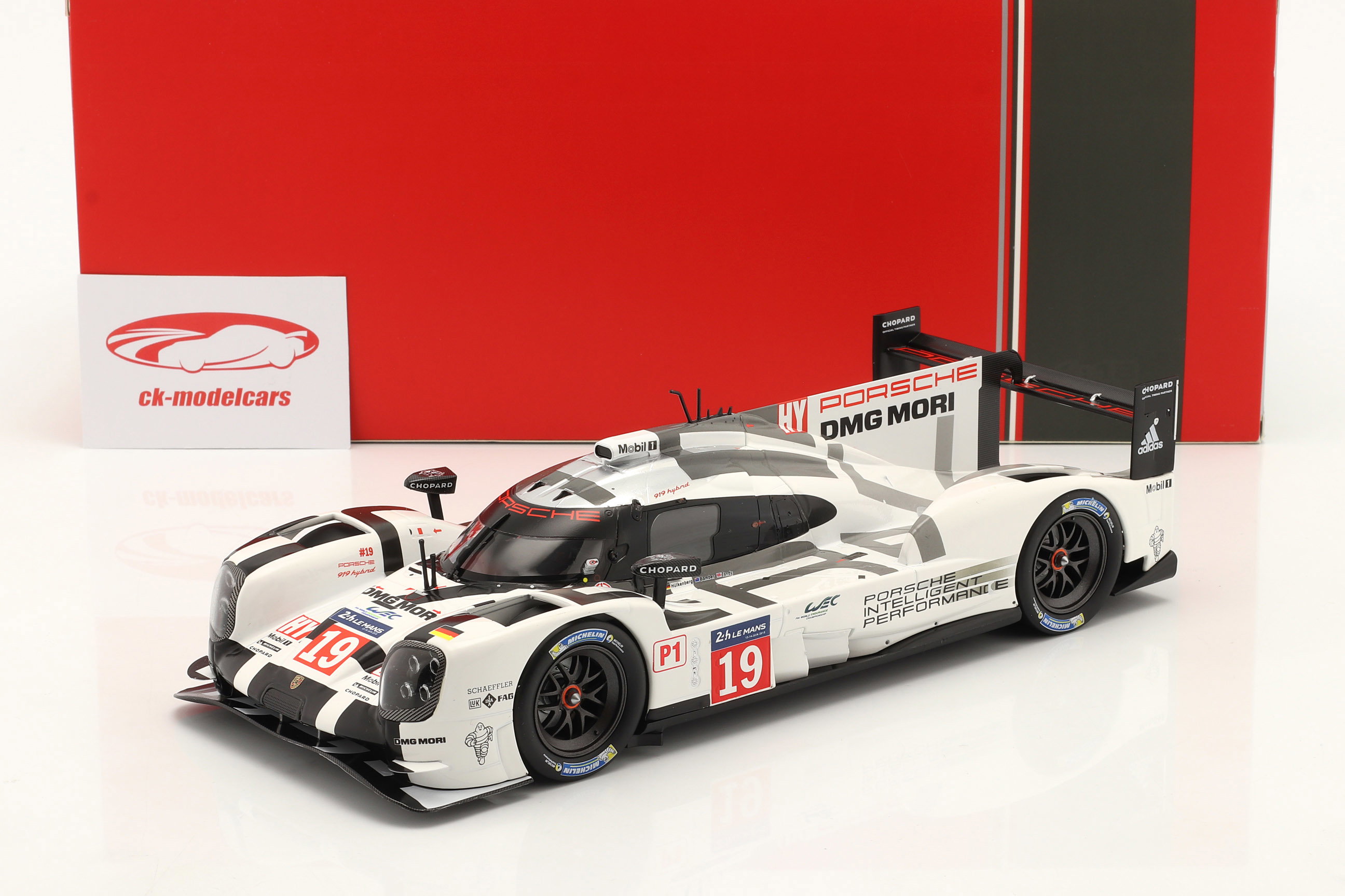 Porsche 919 Hybrid #19 vencedores 24h LeMans 2015 Bamber, Tandy, Hülkenberg 1:18 Ixo
